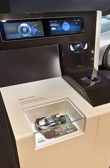 Daimler AG auf der CES in Las Vegas  Leistungen Schleper Design: Fertigung der Telematik-Präsenter.